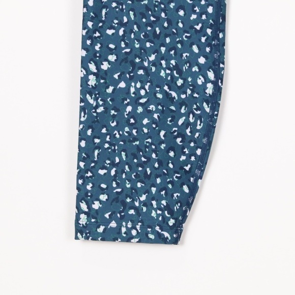 Lorna Jane High Waisted Crop Leggings - Picture 2 of 6